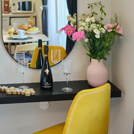 Apartamento Victor 27 *